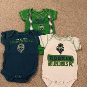 Seattle Sounder Baby Onesie Set